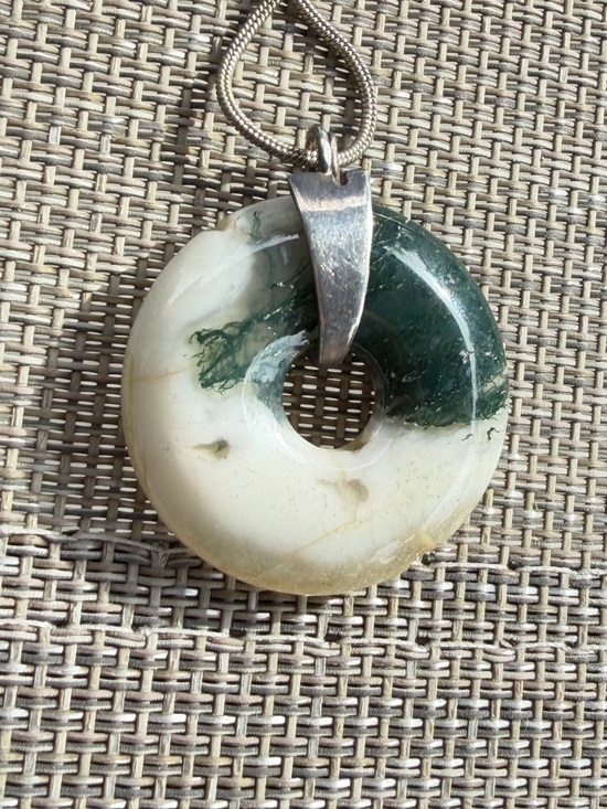 Jewelry - Green Moss Stone Pendant Necklace with 18” 925 chain 18”